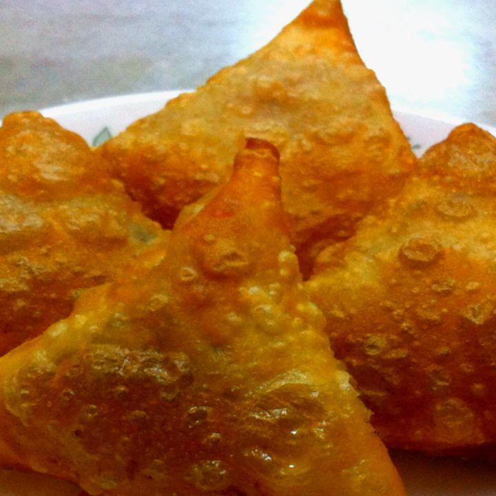 Crisp golden vegetable samosas